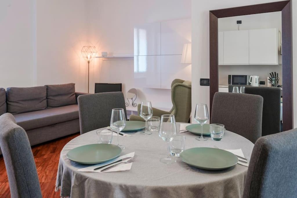 Menotti - - By Host4u Appartamento Brescia